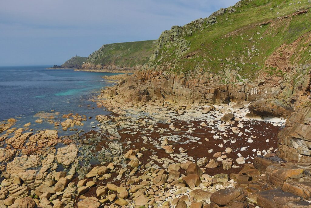 Porth Naven Cove