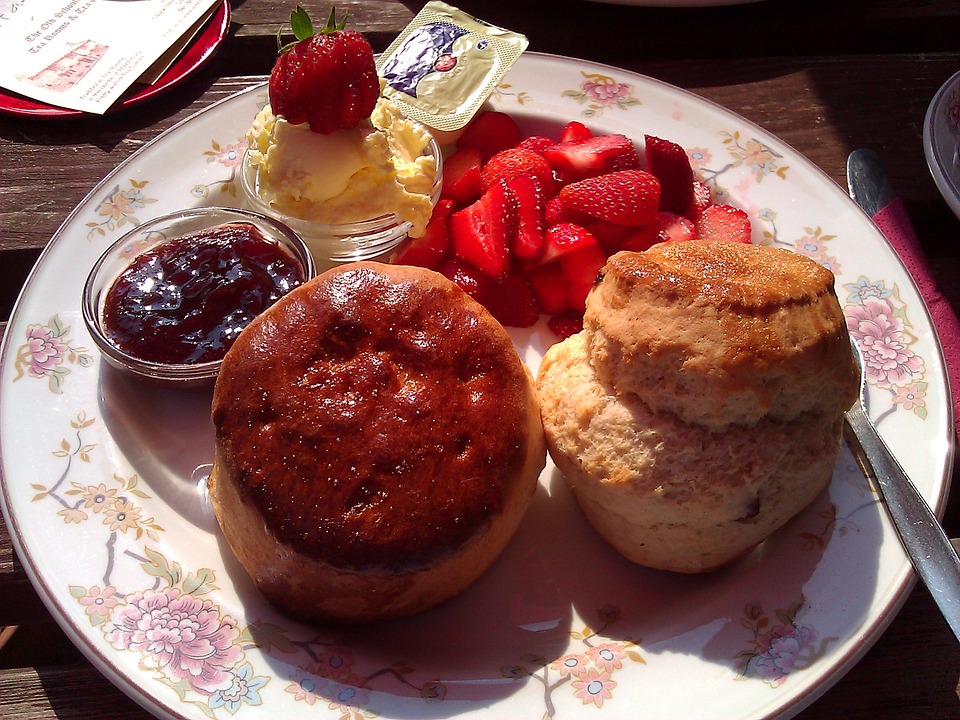 A classic place of scones, cream, jam, strawberries and butter in Cornwall