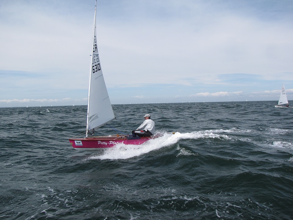 Dinghy racing by Cornwall’s coast